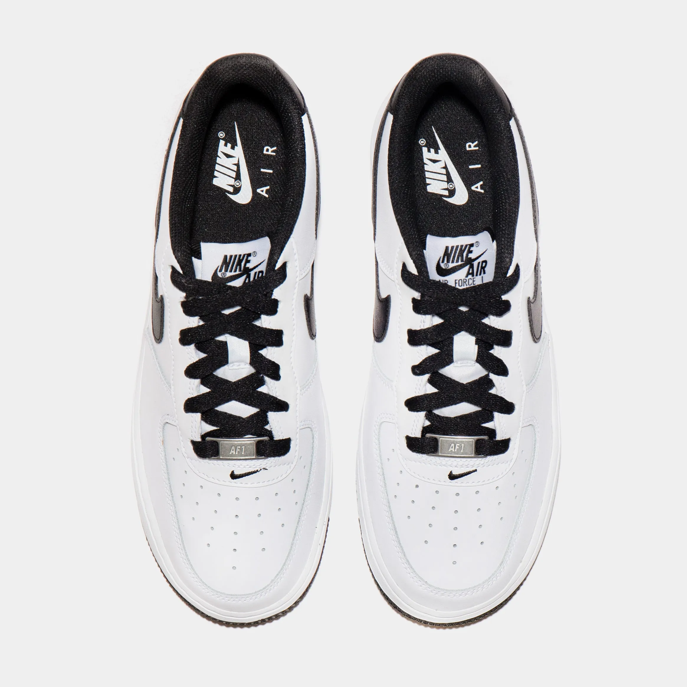 Air Force 1 '06 Grade School Lifestyle Shoes (White/Black)