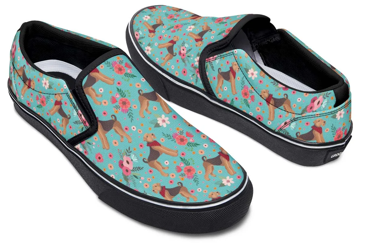 Airedale Terrier Flower Slip-On Shoes