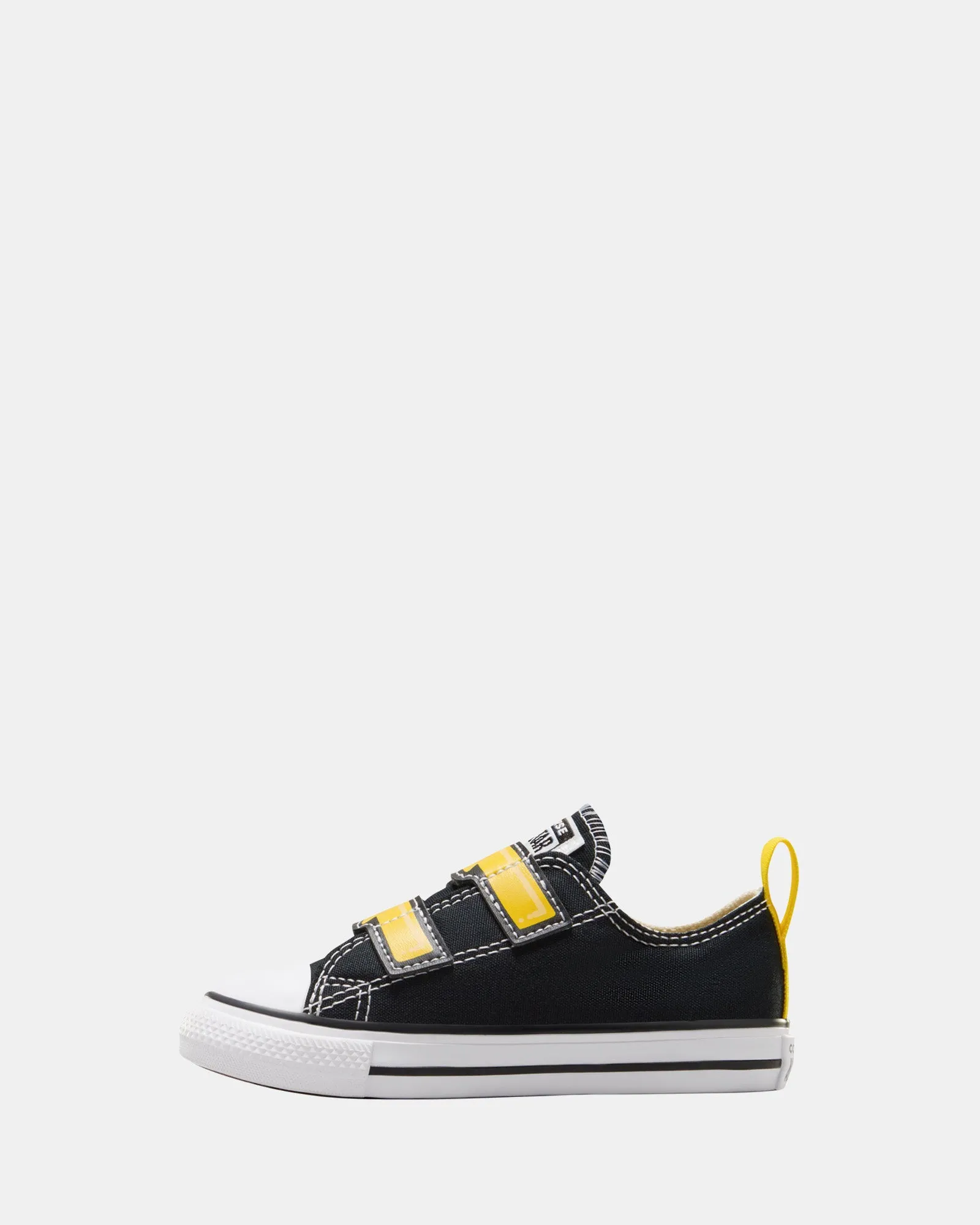 Chuck Taylor All Star 2v Electric Bolt Infant Black/Golden Wren