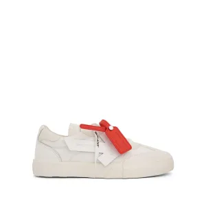 Floating Arrow Low Vulcanised Leather Sneaker in White