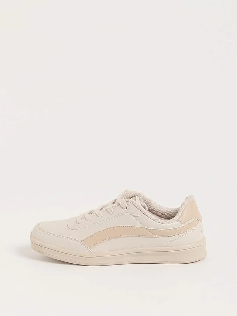 LUNA BLU Cream Lace-Up Sneakers