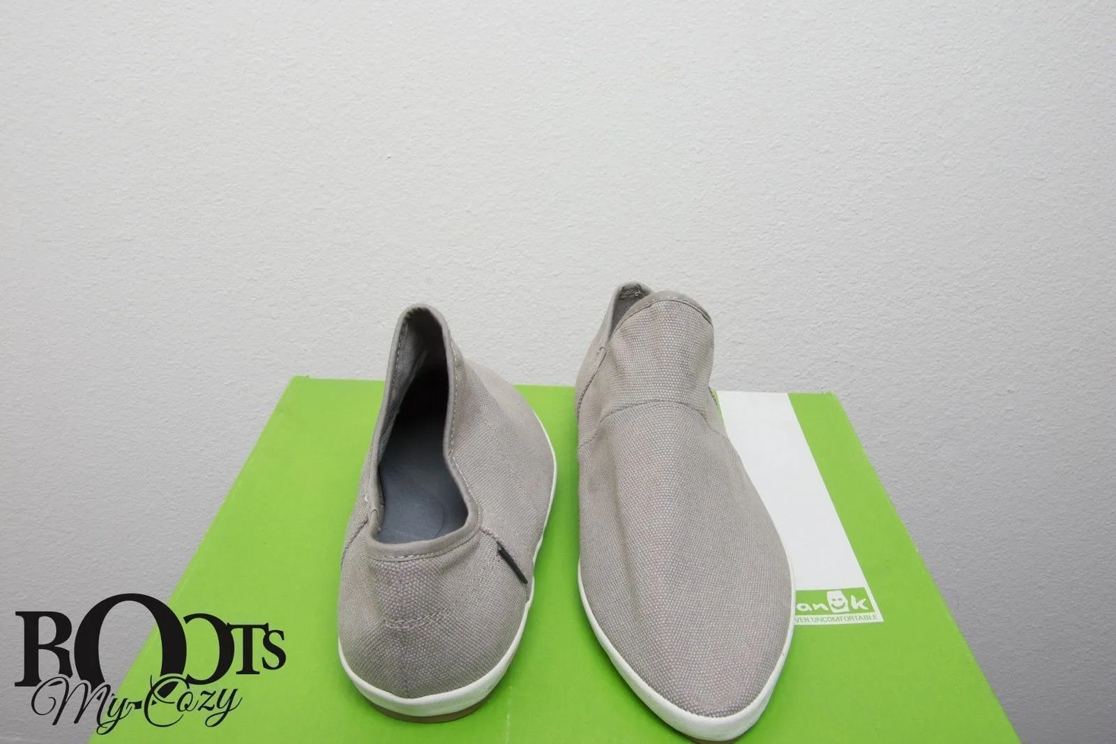 Sanuk Katlash Grey Shoes