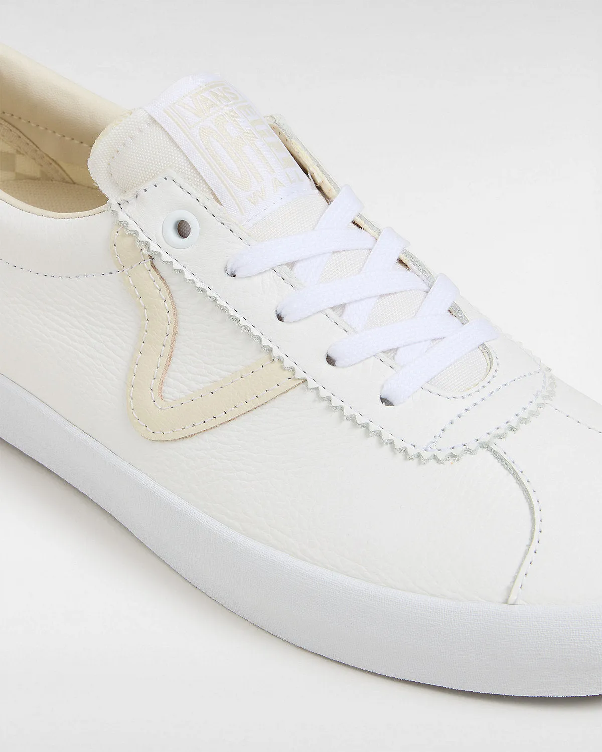 Vans Skate Sport Shoes - LEATHER VINTAGE WHITE