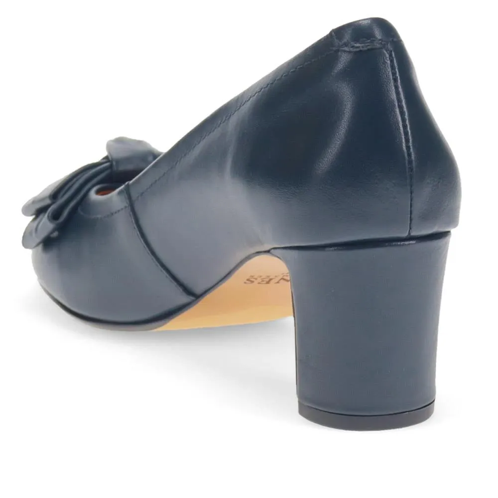 Zelda Bow Detail Court Shoes - ZELDA / 323 596